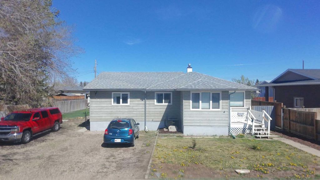 Photo of 5025 41 Avenue, Taber, AB T1G 1A7 (MLS # A2310452)