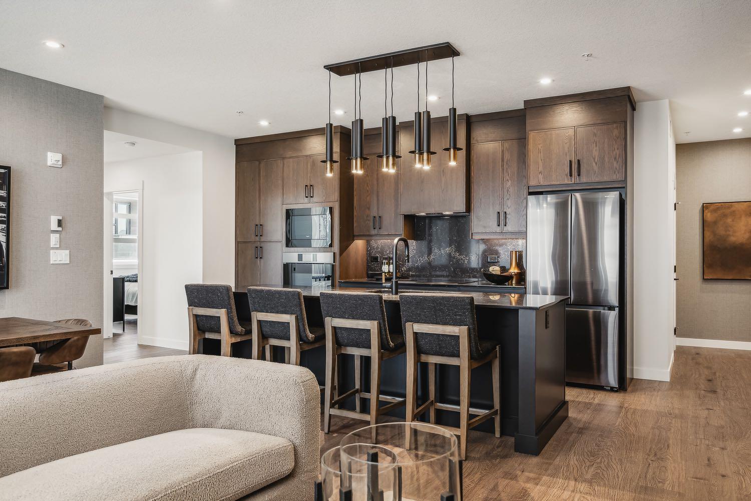 10 Cascade Ridge 206