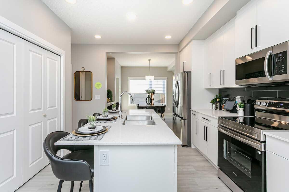 226 Heartwood Parade SE