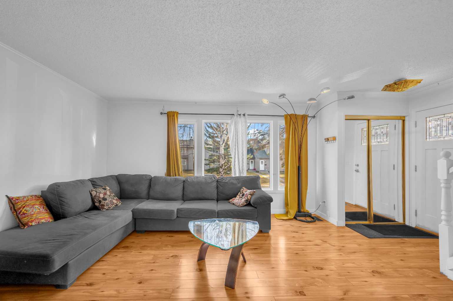 172 Templehill Drive NE