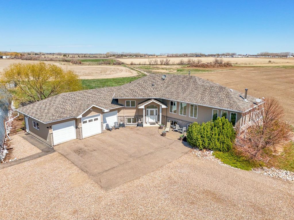 Photo of 5518 Township Road 120, Rural Cypress County, AB T1B 0L1 (MLS # A2309247)