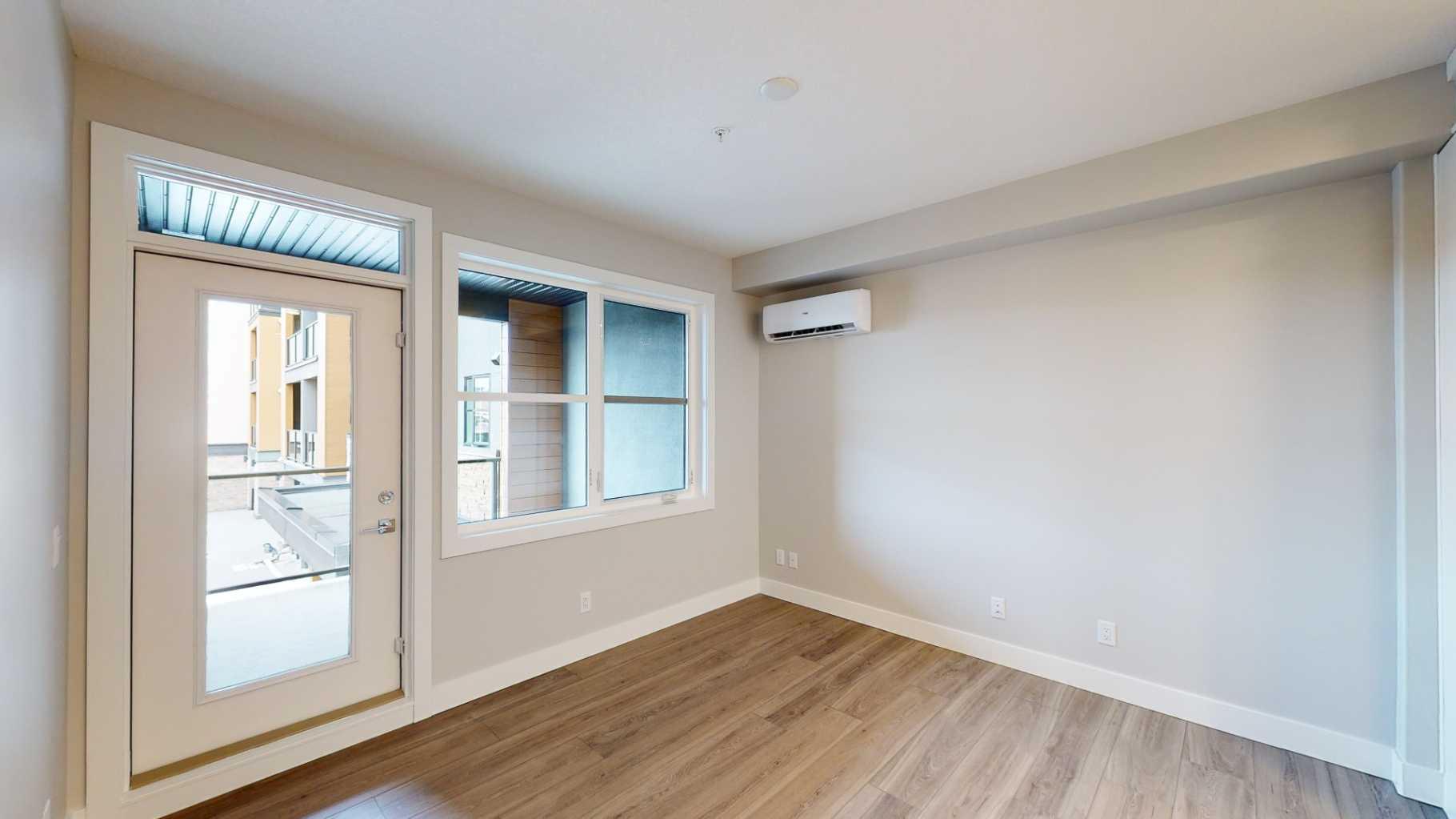 8355 19 Avenue SW 220