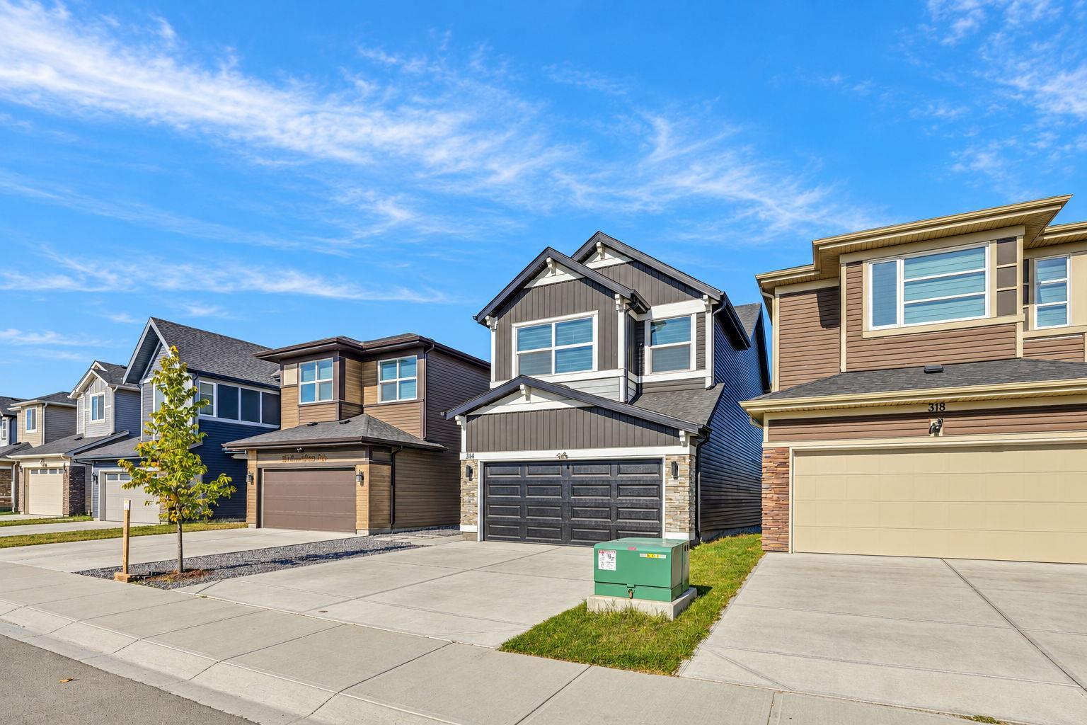 314 Corner Meadows Way NE