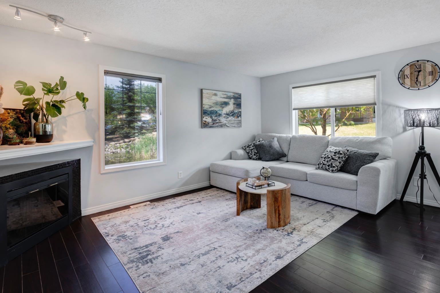 6 Hidden Creek Rise NW