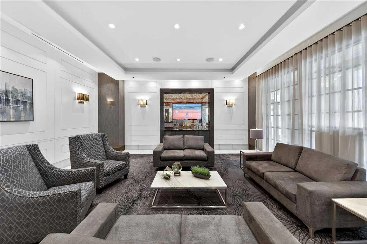 930 6 Avenue SW 1206