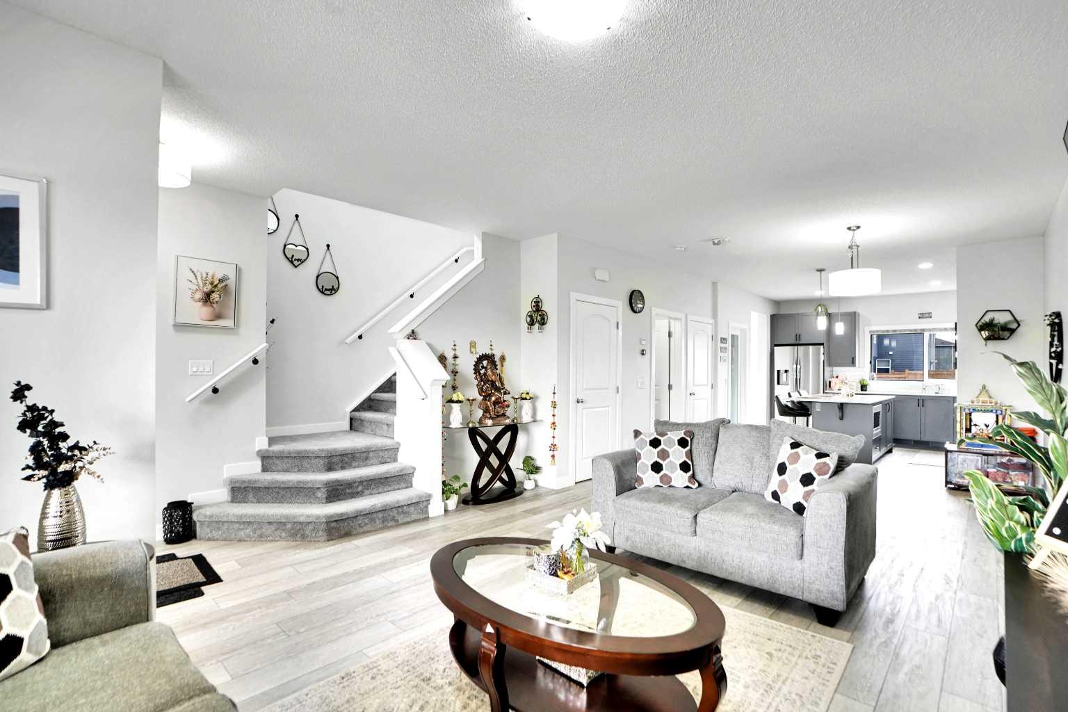 1182 Cornerstone Boulevard NE