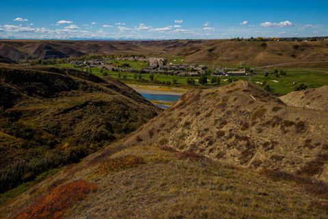 126 Sandstone Road S Lethbridge AB T1K 8J1