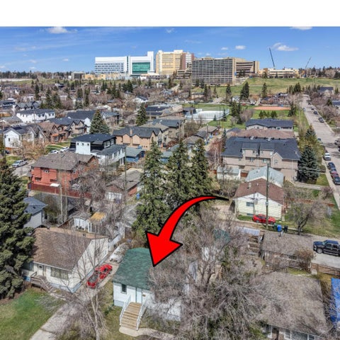 Photo of 3432 3 Avenue NW, Calgary, AB T2N 0M3 (MLS # A2303567)