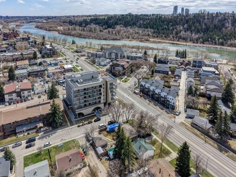 Photo of 3432 3 Avenue NW, Calgary, AB T2N 0M3 (MLS # A2303567)