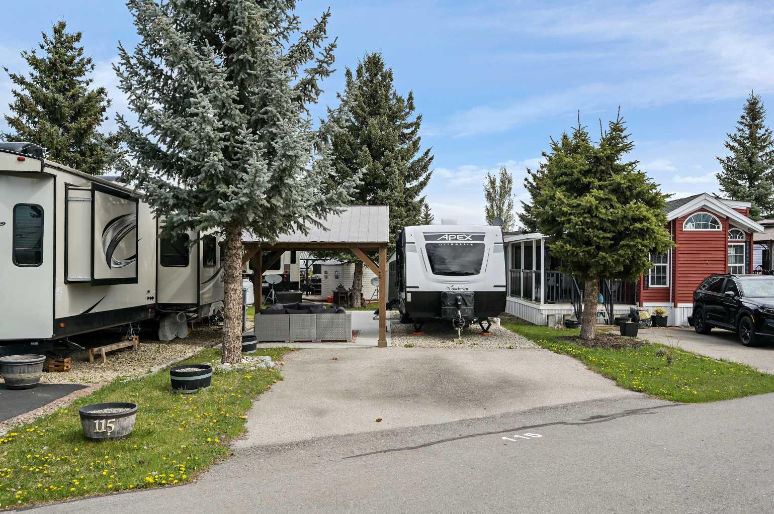 370165 79 Street E 115