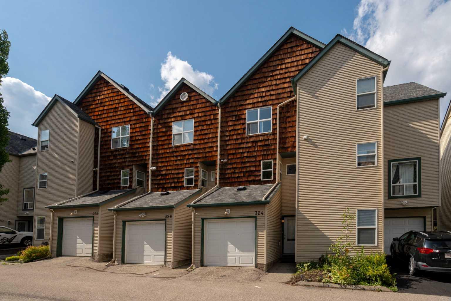 324 Bridlewood Lane SW