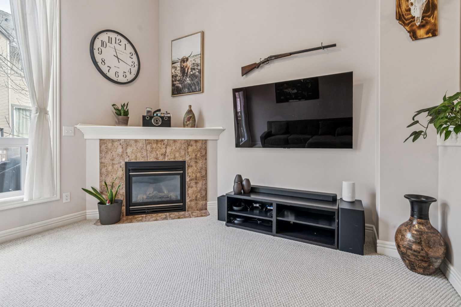 324 Bridlewood Lane SW