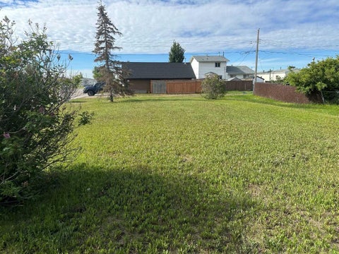 Photo of 9901 104 Avenue, Clairmont, AB T8X 5A5 (MLS # A2320866)