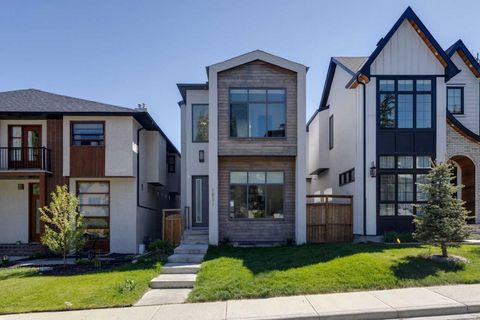 Photo of 1831 30 Avenue SW, Calgary, AB T2T 1P8 (MLS # A2259496) Photo of 1831 30 Avenue SW, Calgary, AB T2T 1P8 (MLS # A2259496)
