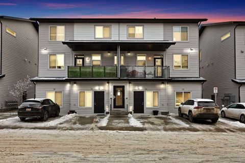 350 Redstone NE 203 Calgary AB T3N 1M5