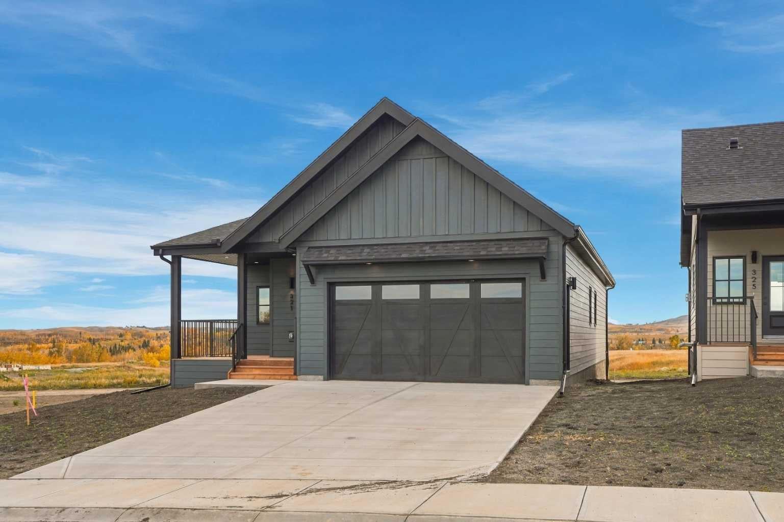 321 Flare Avenue