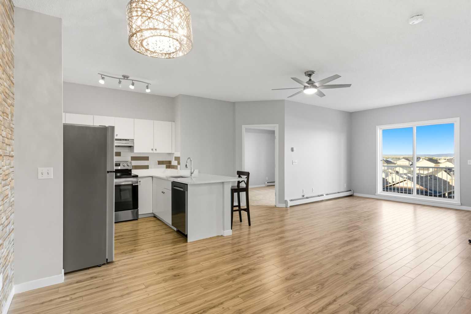 1140 Taradale Drive NE 1414