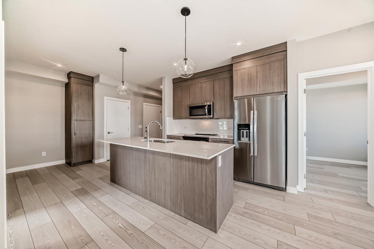 6 Merganser Drive W 3201