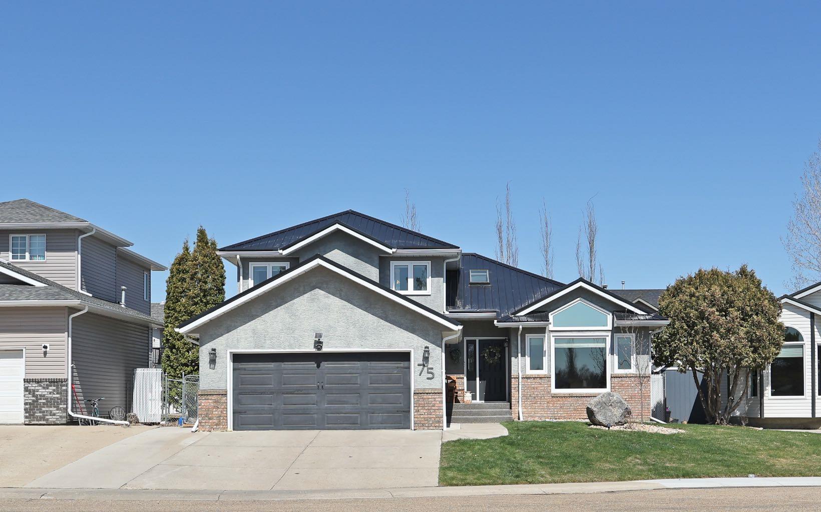 75 Parkland Close E