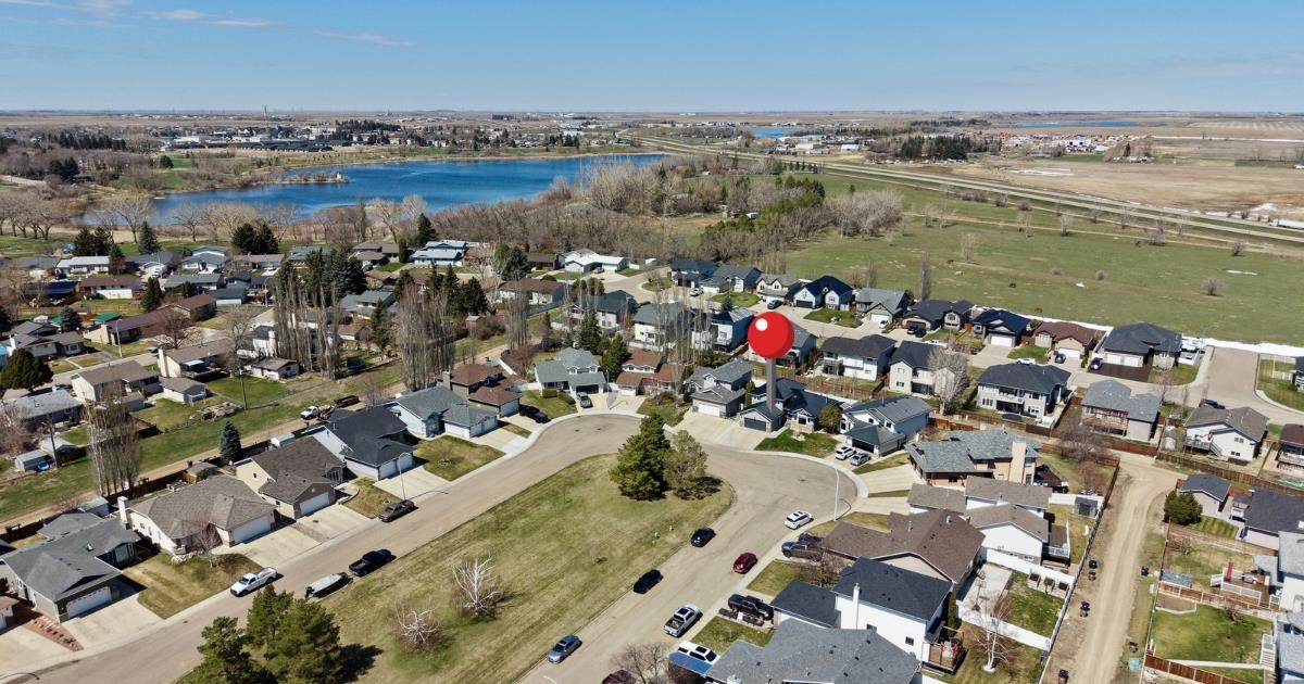 75 Parkland Close E