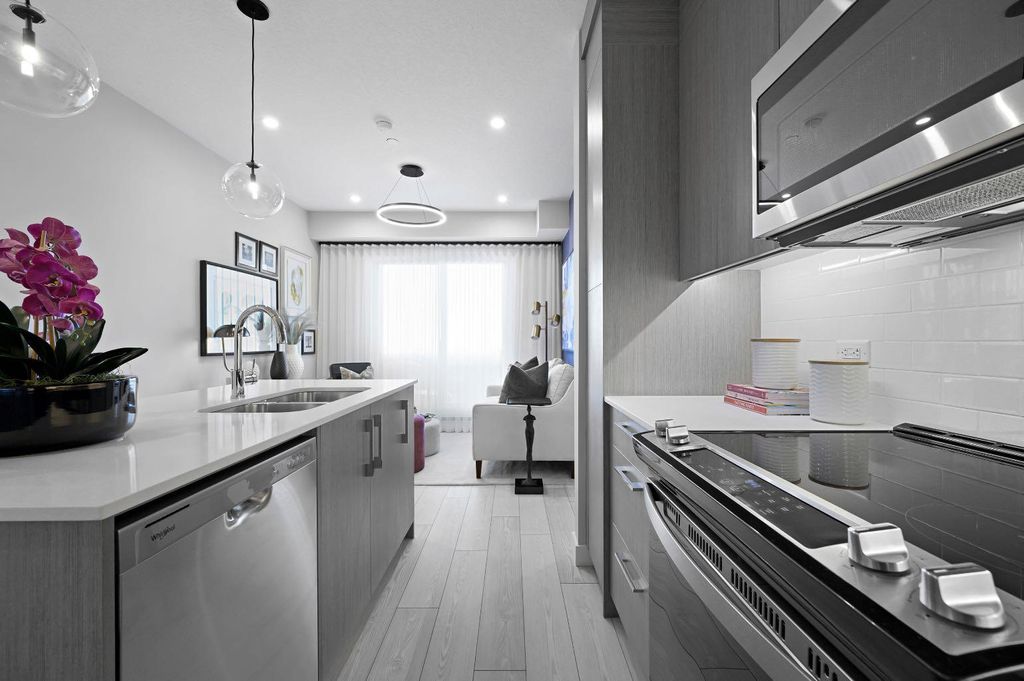 Photo of 63 Corner Glen Crescent NE #1521, Calgary, AB T3N 2R6 (MLS # A2284846)