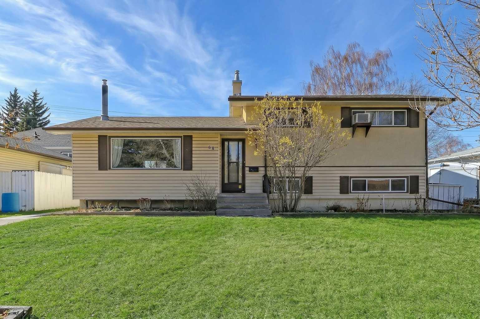 68 West Glen Crescent SW