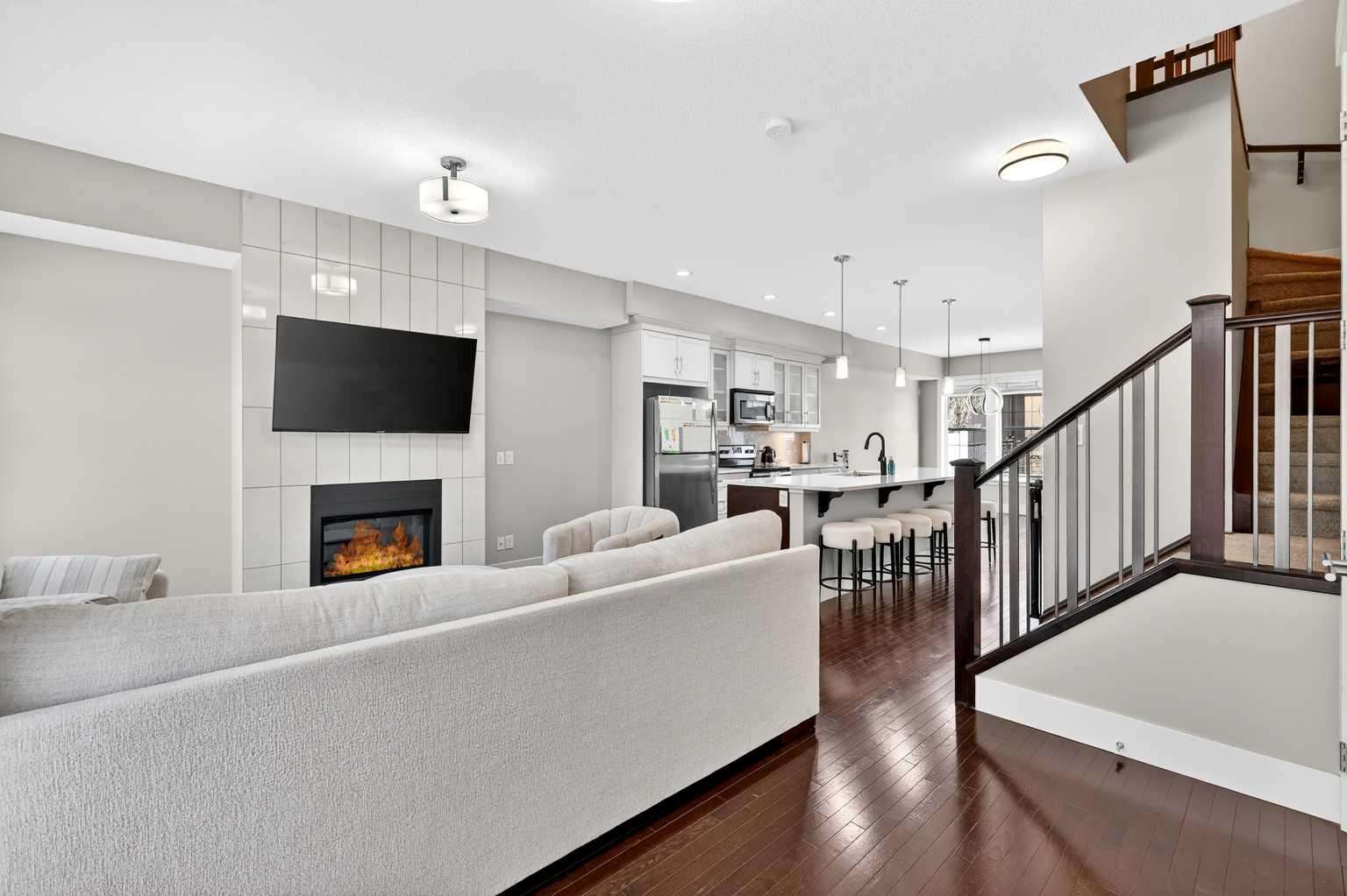548 Quarry Park Boulevard SE