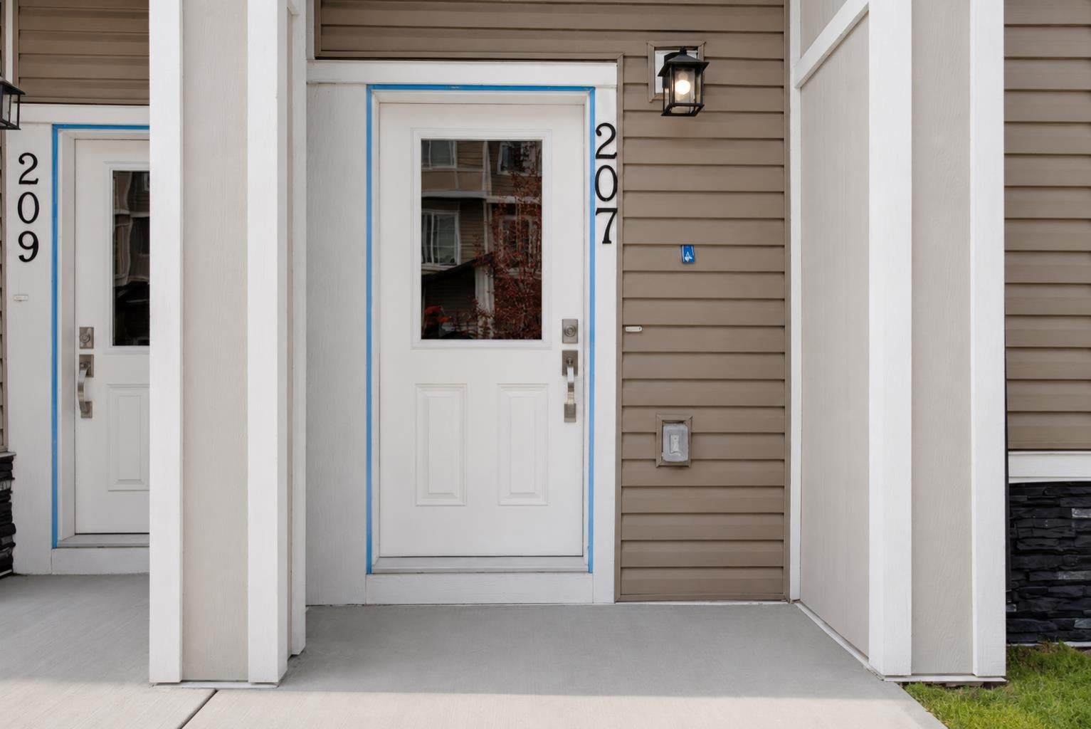 75 Cornerstone Row NE 207