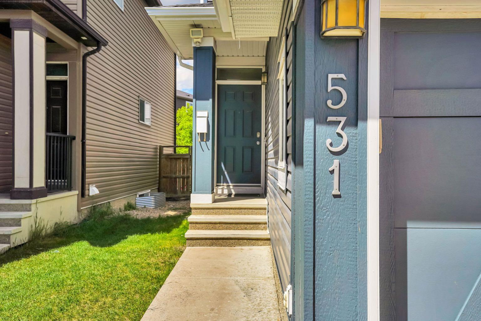 531 Evansborough Way NW