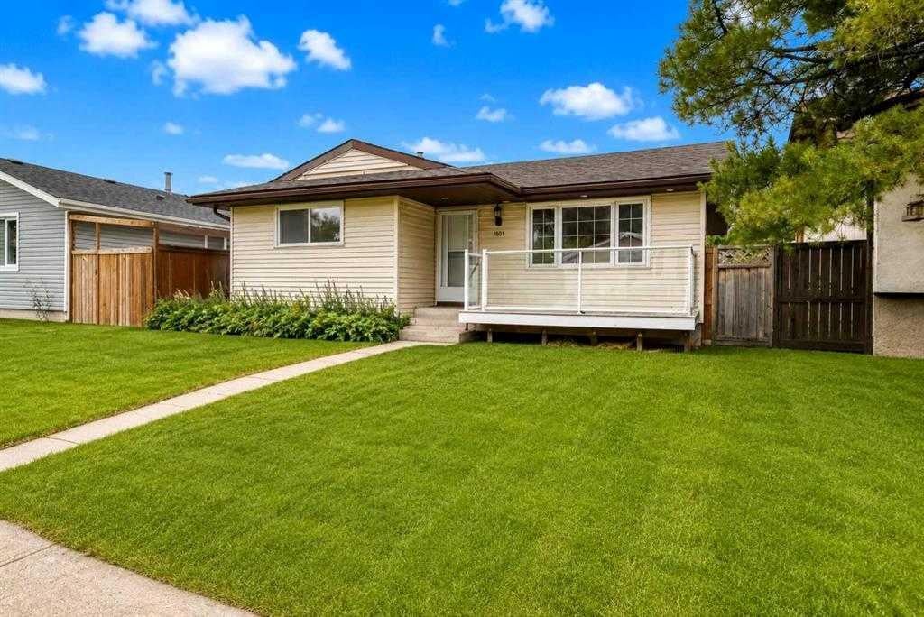 Photo of 6607 Malvern Road NE, Calgary, AB T2A 5C3 (MLS # A2350525)