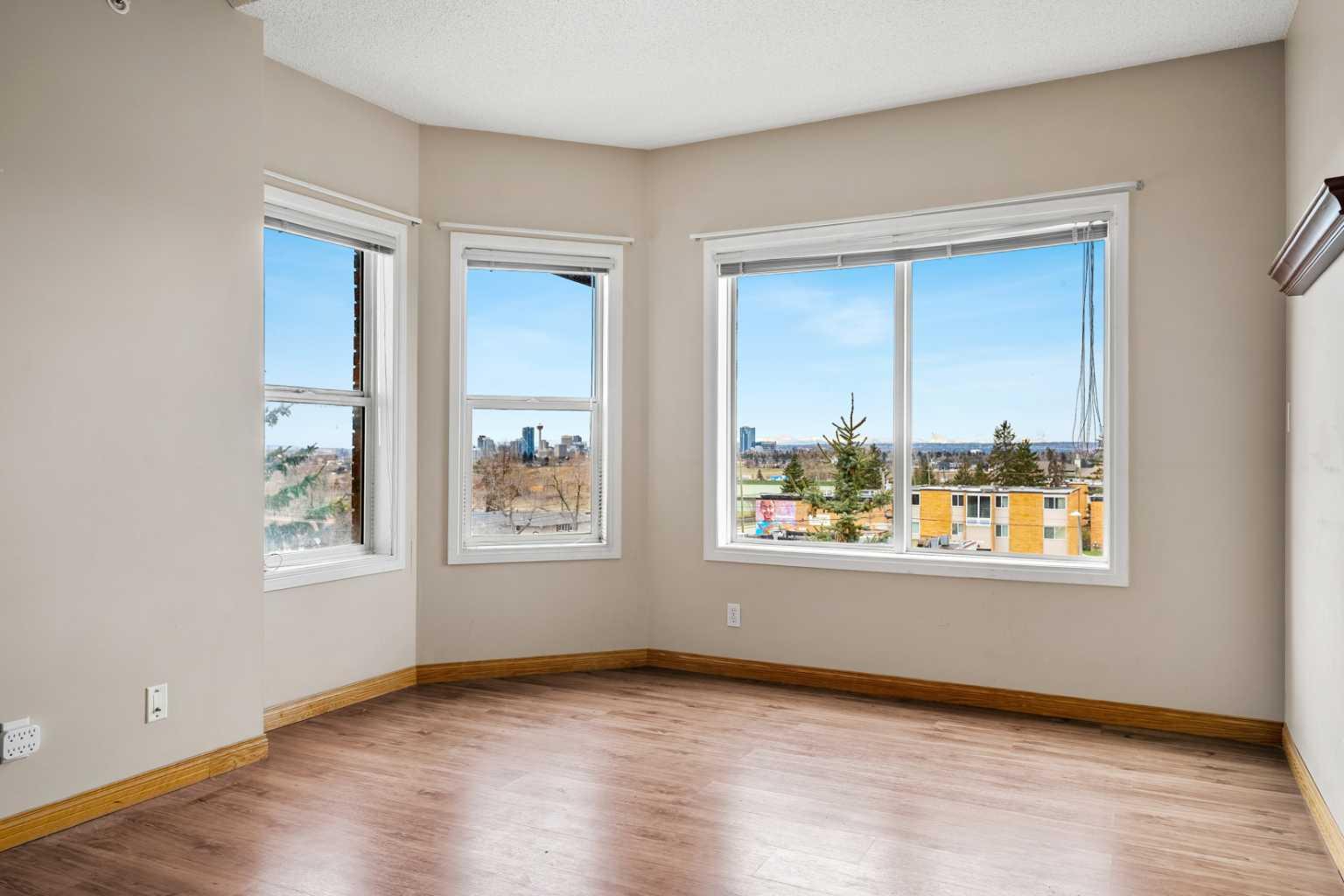 1920 14 Avenue NE 324