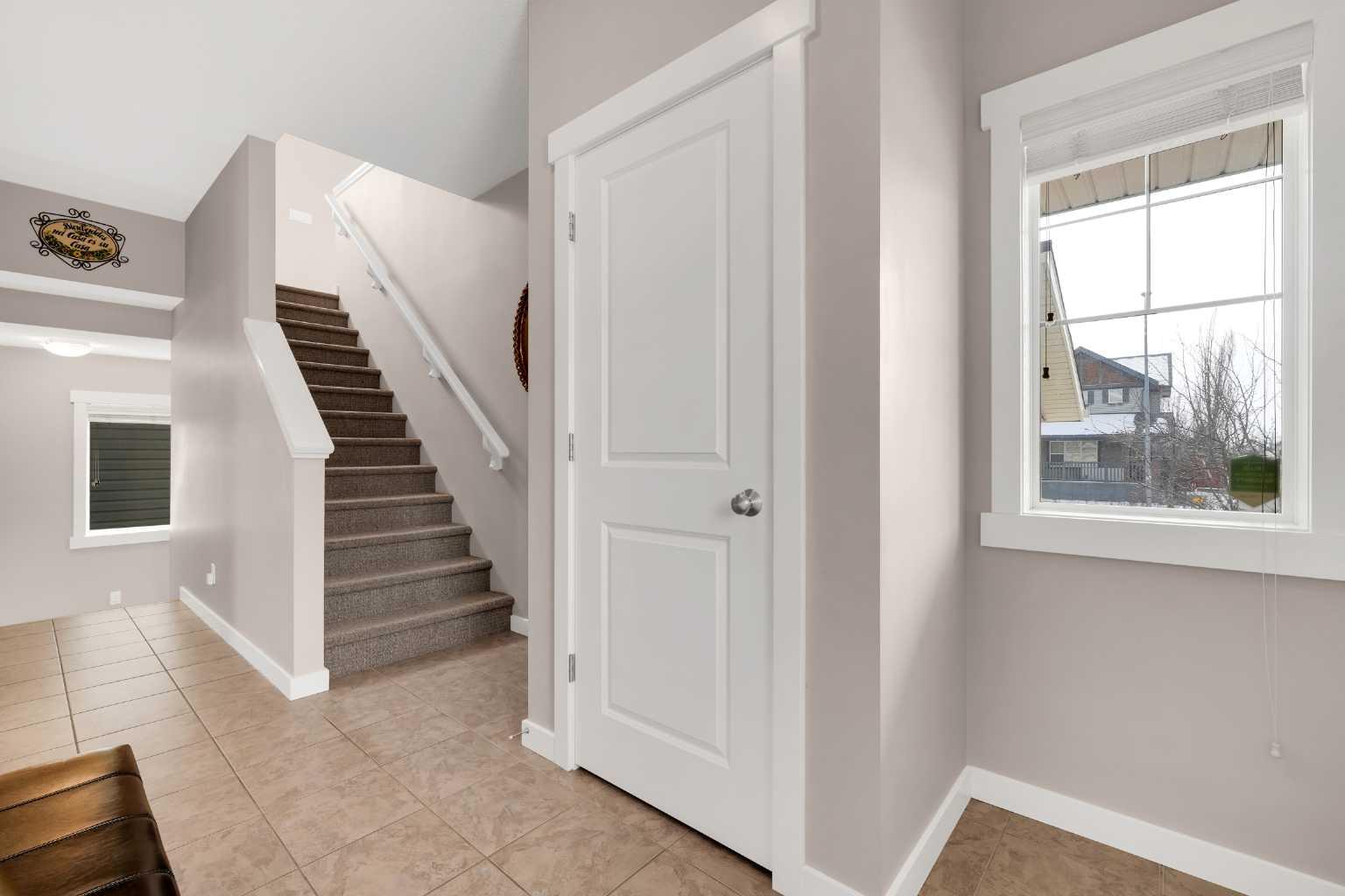 88 Silverado Saddle Avenue SW