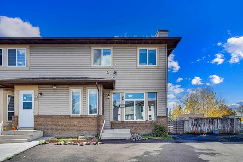 Photo of 26 Falmead Bay NE, Calgary, AB T3J 1H2 (MLS # A2326074)