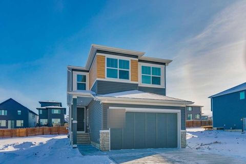 28 Calhoun Rise NE Calgary AB T3P 2P5