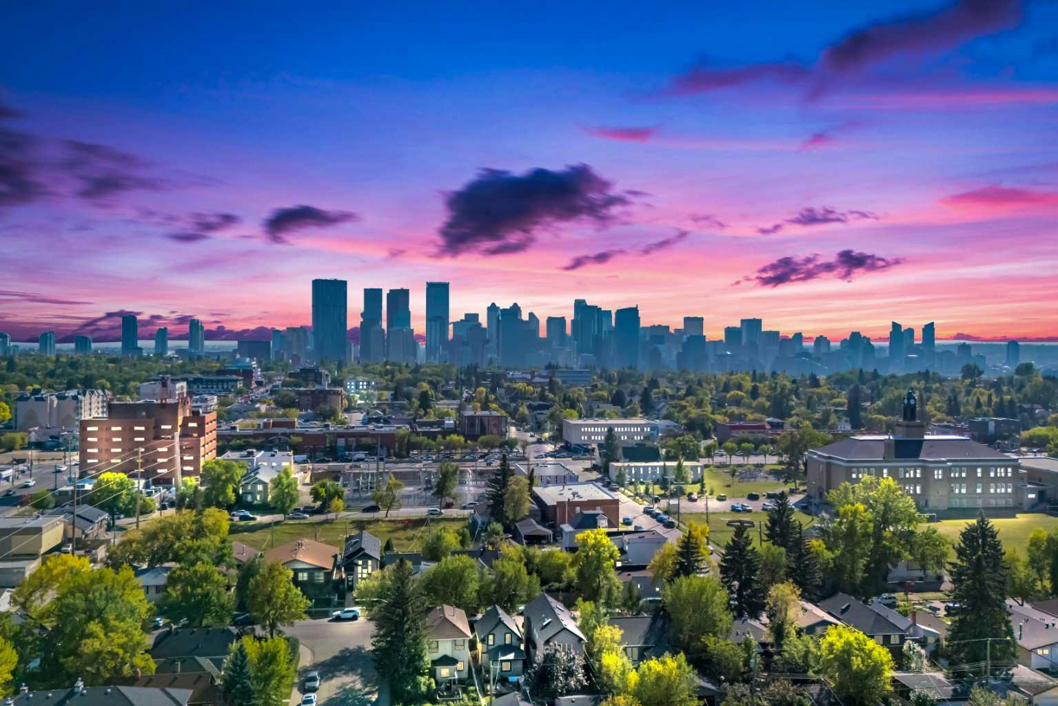 3726 Centre Street NE 11