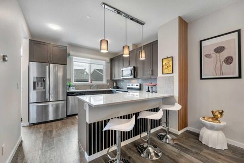Photo of 784 Livingston Hill NE, Calgary, AB T3P 1K4 (MLS # A2262591) Photo of 784 Livingston Hill NE, Calgary, AB T3P 1K4 (MLS # A2262591)