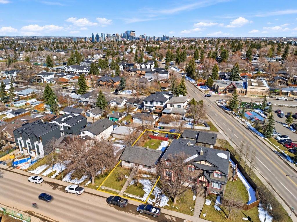 Photo of 3218 29 Street SW, Calgary, AB T3E 2L1 (MLS # A2351438)