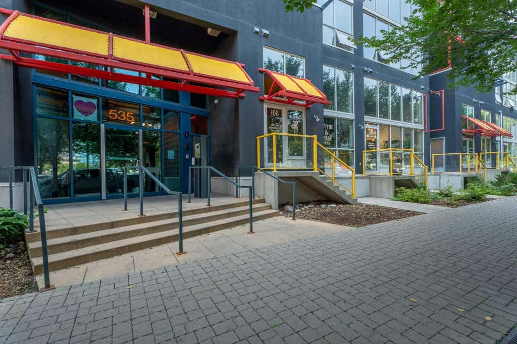Photo of 535 8 Avenue SE #215, Calgary, AB T2G 5S9 (MLS # A2338765)