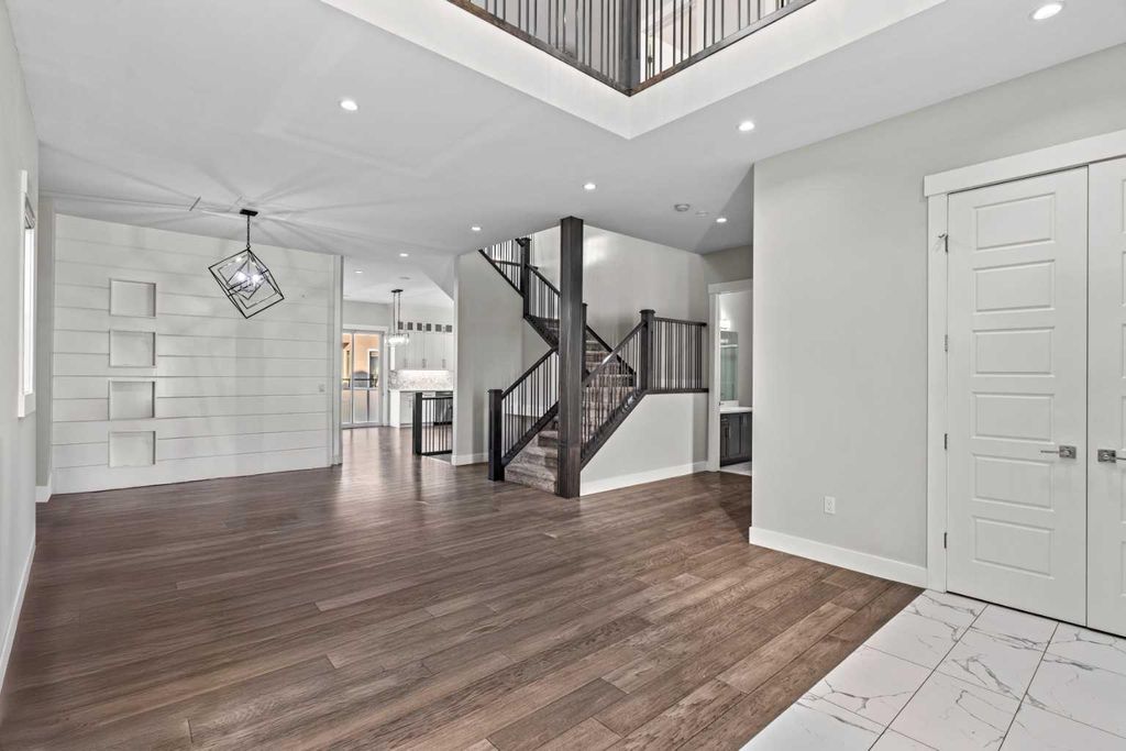 Photo of 111 Kinniburgh Place, Chestermere, AB T1X 1Y2 (MLS # A2283050)