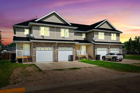 Photo of 5002 51 Avenue #4, Blackfoot, AB T0B 0L0 (MLS # A2327056)