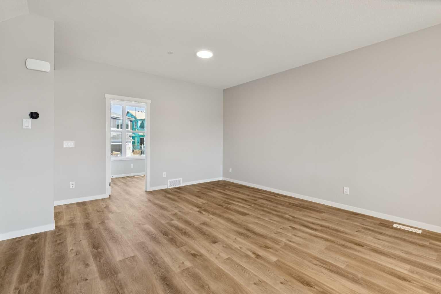 471 Hotchkiss Manor SE