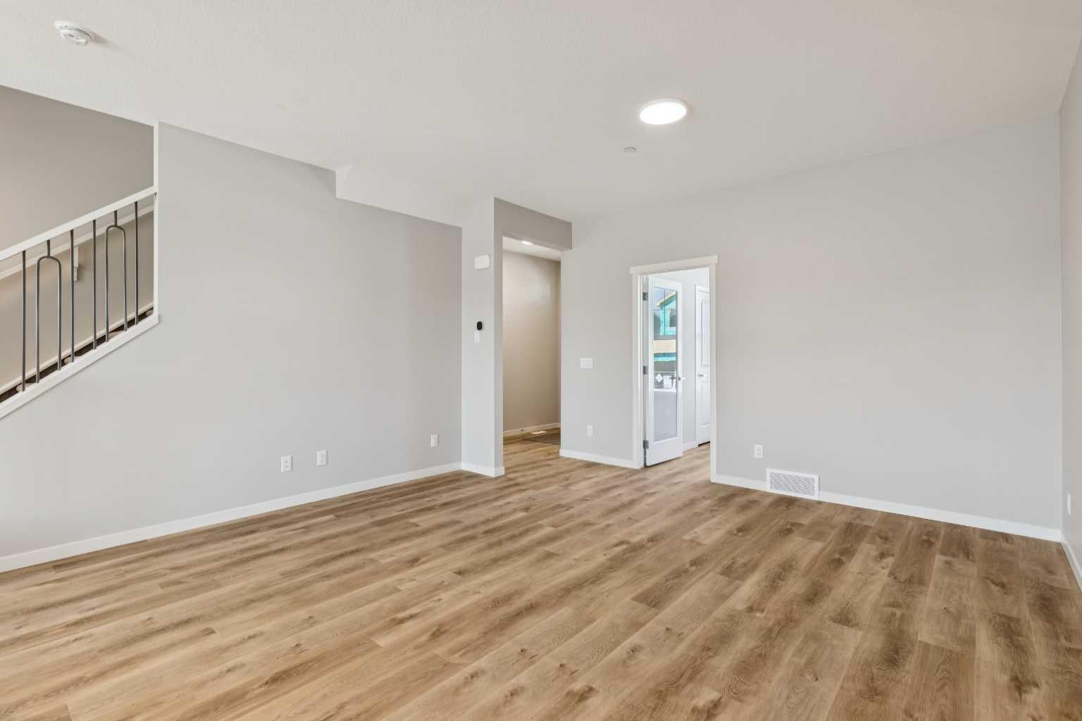 471 Hotchkiss Manor SE
