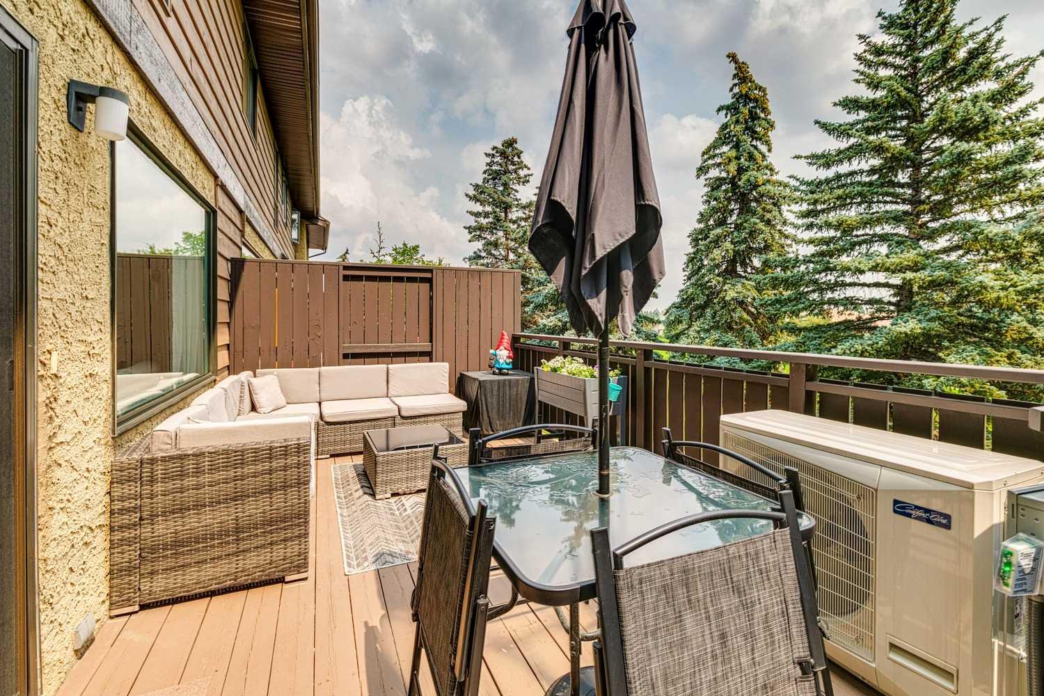 2300 Oakmoor Drive SW 79