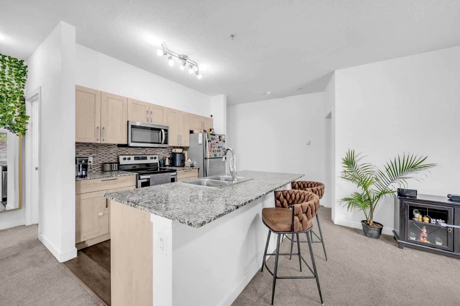 4641 128 Avenue NE 4115