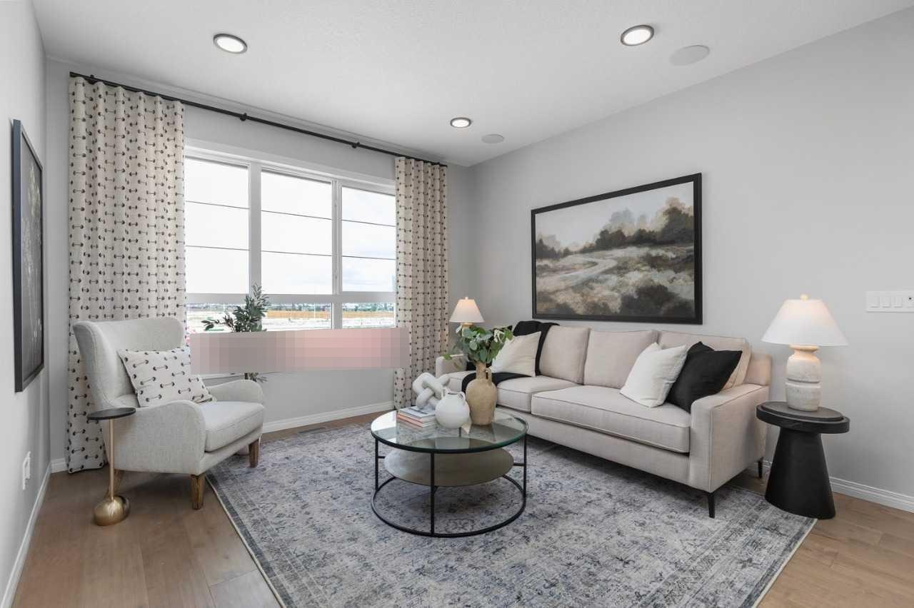 541 Bridgeport Street