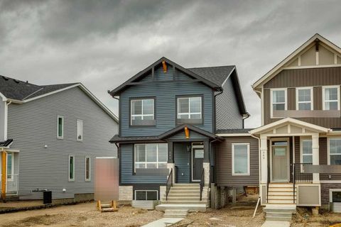 541 Bridgeport Street Chestermere AB T1X 1L6