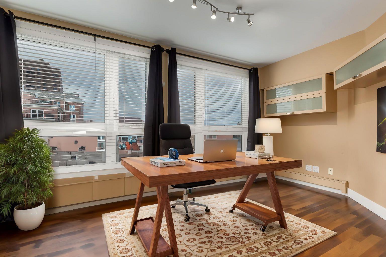 400 Eau Claire Avenue SW 8704
