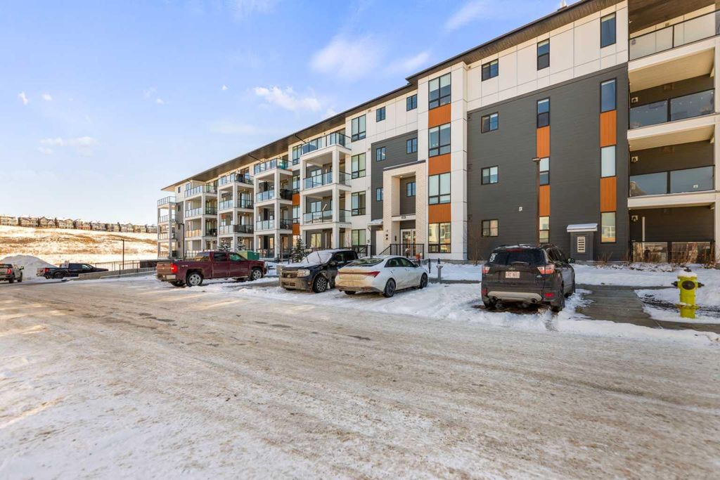 Photo of 15 Sage Meadows Landing NW #4215, Calgary, AB T3P 1E5 (MLS # A2289260)