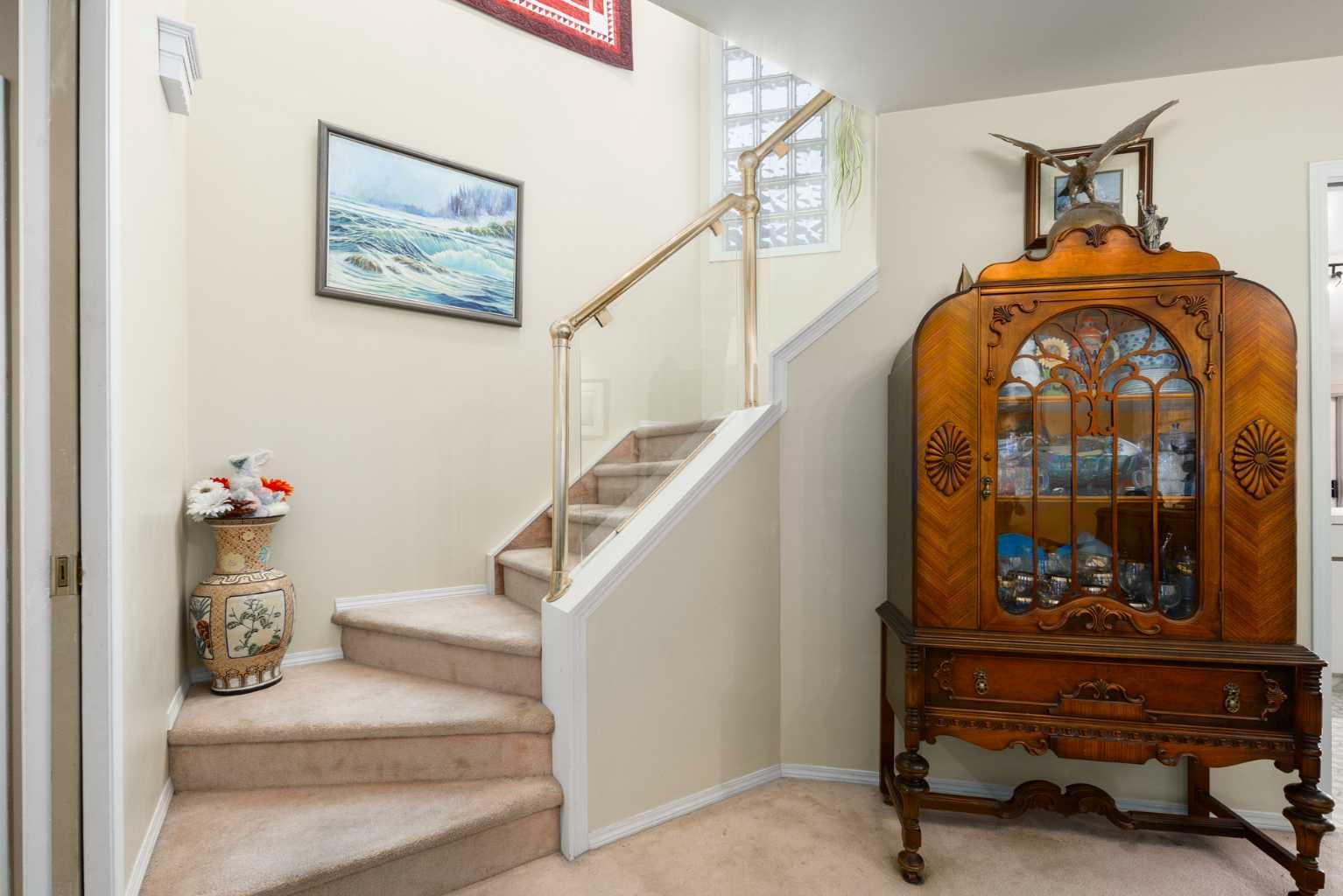 2219 Westmount Road NW