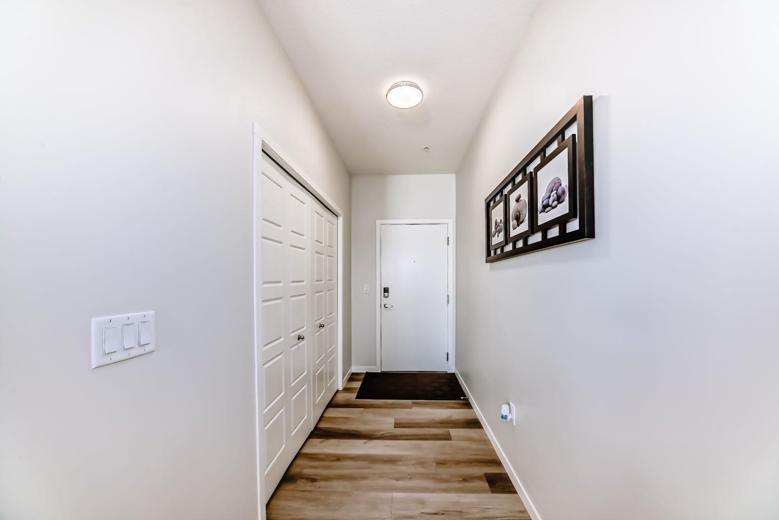 33 Carringham Gate NW 1402